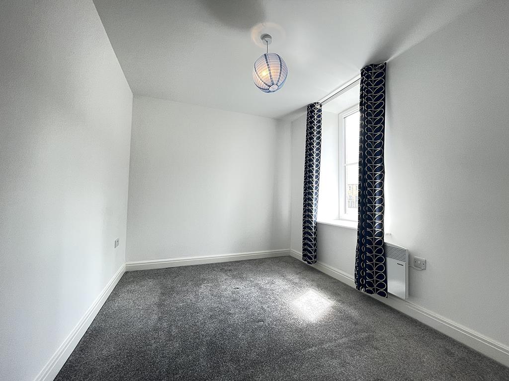 2 bedroom apartment To Let in Earby - Bedroom One